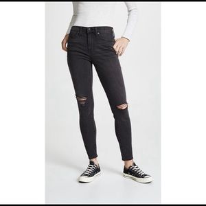 COPY - MADEWELL 9” high rise distressed black jeans 31
